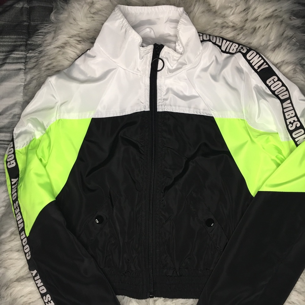 Rue21 Crop Top Windbreaker Girls Size Small